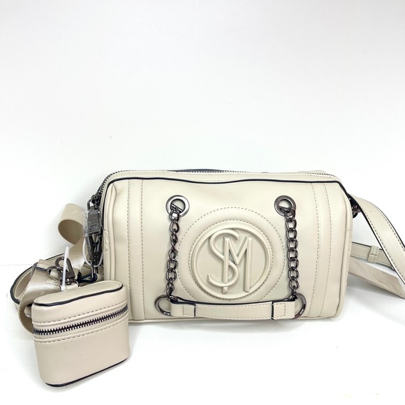 Steve Madden Handbags - Steve Madden purse with AirPod case tan crossbody bag 2 straps chain strap